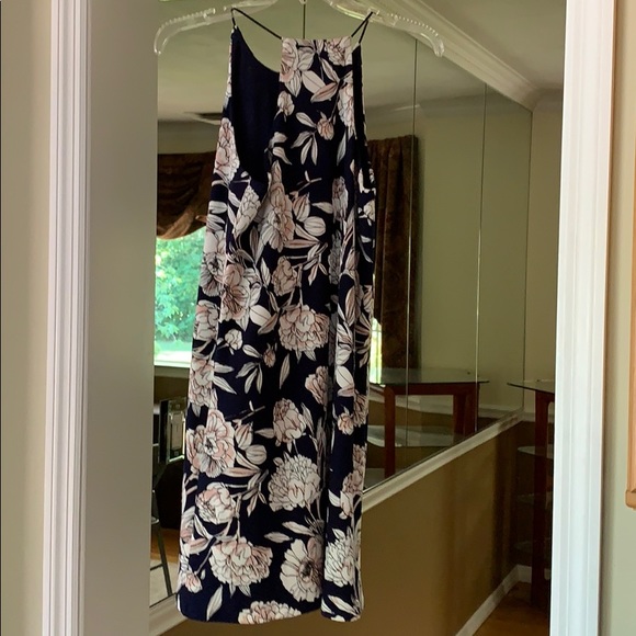 Sundress - Picture 1 of 2